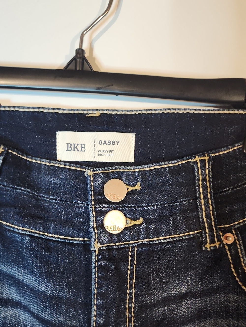 BKE Gabby High Rise Jean Capris NWT Size 30 - Picture 4 of 11